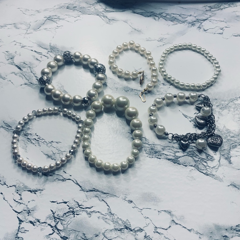 Pearl bracelets fashion jewelry